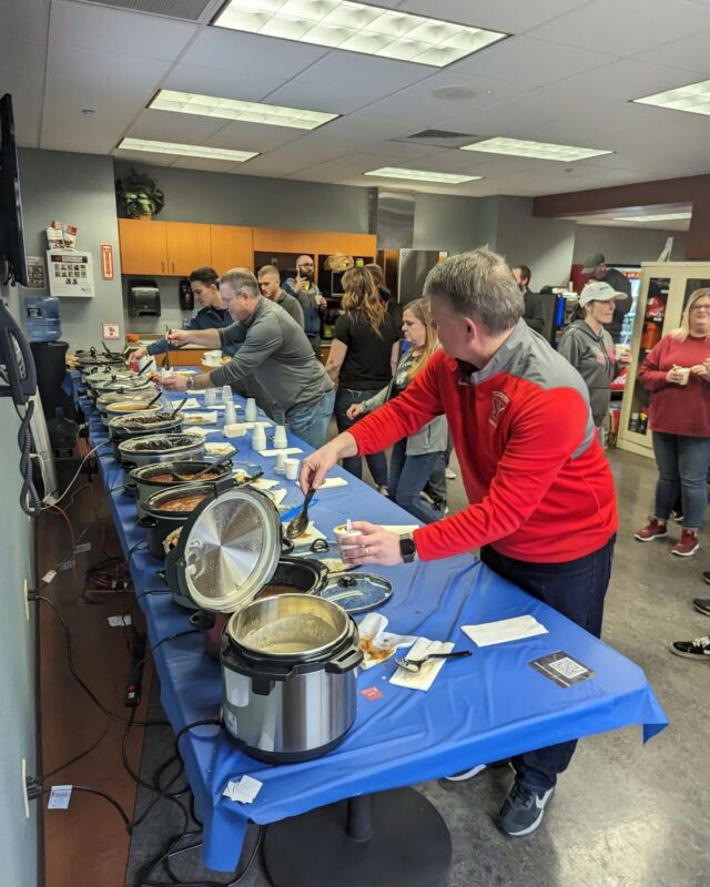 A special thanks to everyone at #TemperanceRA for making the 19th Chili Cook Off a success! 🥳

#RolledAlloys #rudyshotdogs @rudyshotdogtoledo