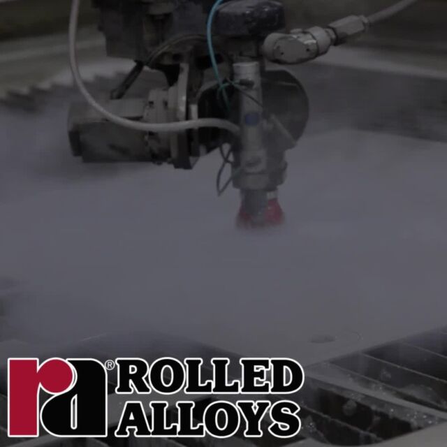 Pictured is the #CincinnatiRA waterjet! #RolledAlloys

#IndustryThursday #SpecialtyMetalSupplier