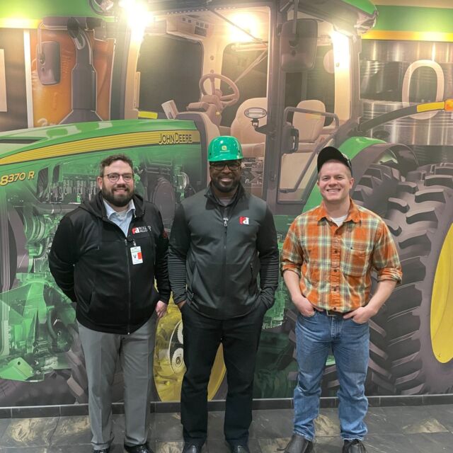 Recently #RolledAlloys visited John Deere - thanks to John Deere for letting us get acquainted with your process and how our materials are used! 

#QuoteBuyTrack