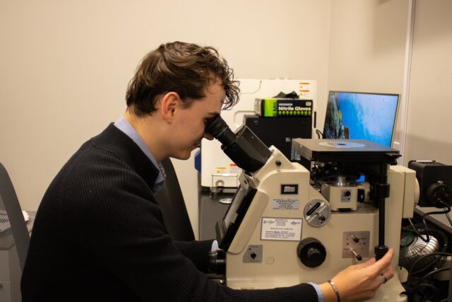 Here at Rolled Alloys, we're a powerhouse of technical expertise! 

Our talented team of degreed engineers tackles diverse challenges, delivering innovative solutions for our customers every day. 

With cutting-edge laboratory capabilities, we perform comprehensive material evaluations, including selective destructive testing. 🔬✨

🔗 Sign up below for our Technical Newsletter to receive quarterly updates on Price Ratios and Metallurgical Developments: 
https://mailchi.mp/rolledalloys/technical-newsletter